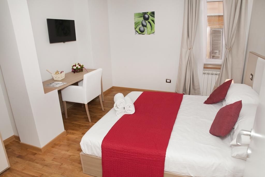Spanish Steps House Vittoria Roma Quarto foto